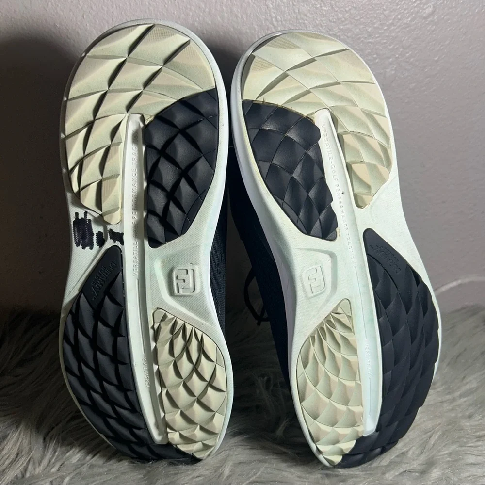 FootJoy Fj Flex Xp Golf Shoe Black and White Sneakers Size 9.5
